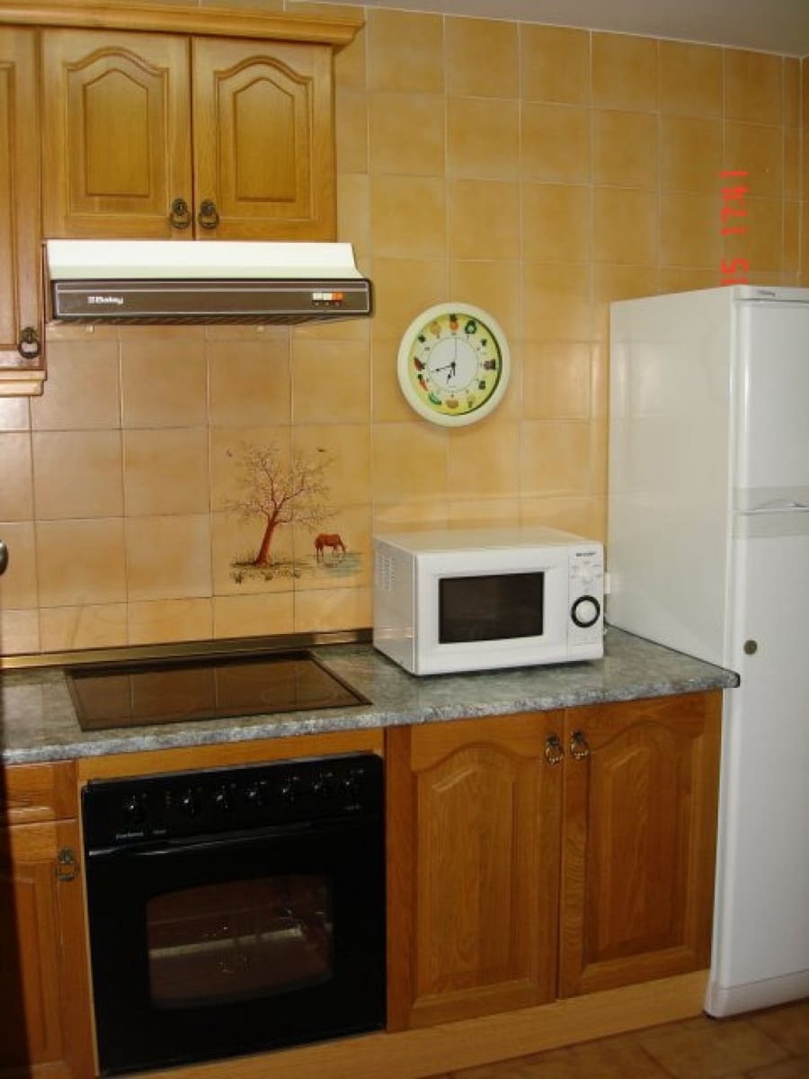 2 slaapkamer Flat te huur in Fuengirola met zwembad garage - € 1.380 (Ref: 6886555)