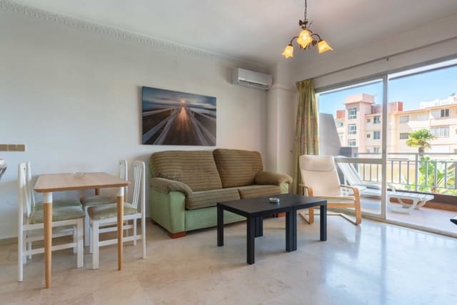 1 slaapkamer Flat te huur in Los Boliches , Fuengirola met zwembad garage - € 950 (Ref: 6886557)