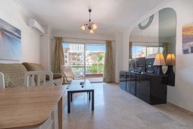 1 slaapkamer Flat te huur in Los Boliches , Fuengirola met zwembad garage - € 950 (Ref: 6886557)