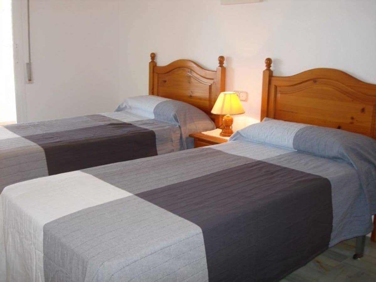 3 slaapkamer Appartement te huur in Fuengirola met zwembad - € 1.350 (Ref: 6886563)