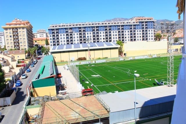 3 soverom Leilighet til leie i Los Boliches , Fuengirola med svømmebasseng - € 1 350 (Ref: 6886563)