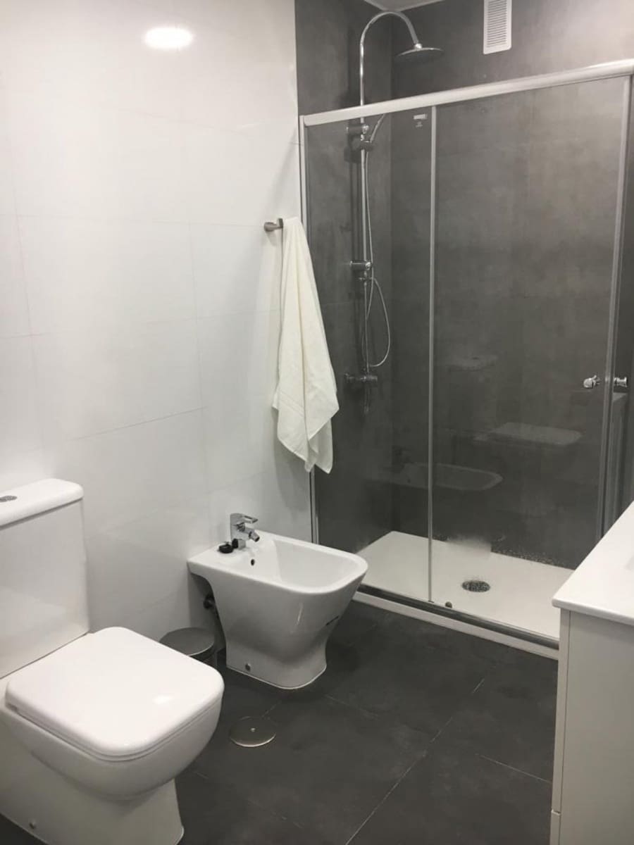 1 soveværelse Lejlighed til leje i Fuengirola med swimmingpool - € 1.200 (Ref: 6886566)