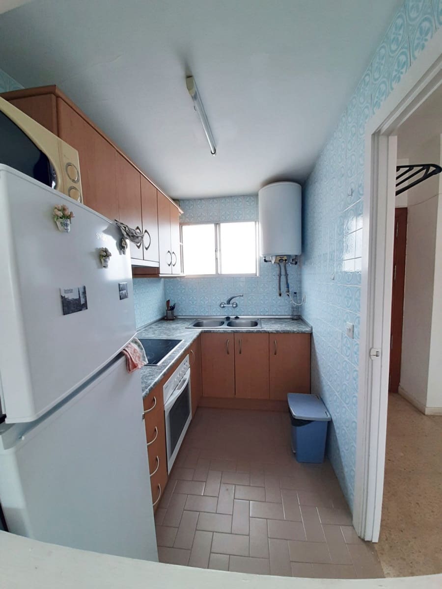 1 bedroom Apartment for rent in Fuengirola with pool garage - € 1,025 (Ref: 6886568)