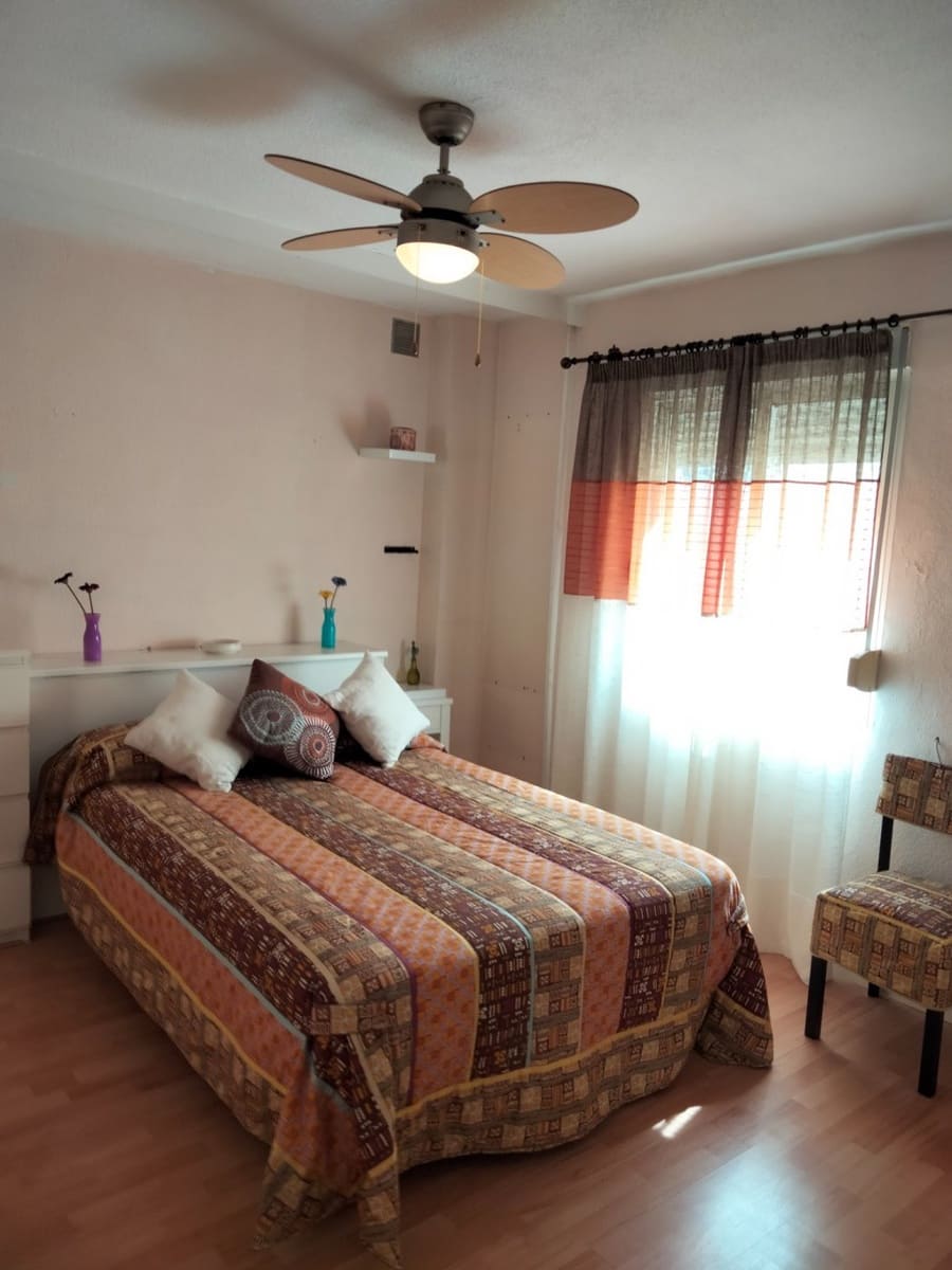 1 sovrum Lägenhet att hyra i Fuengirola - 985 € (Ref: 6886570)