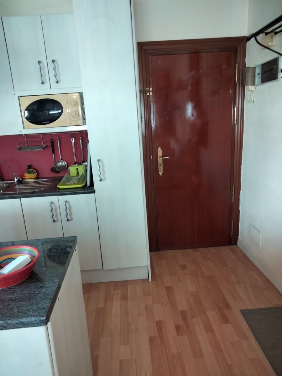 1 sovrum Lägenhet att hyra i Fuengirola - 985 € (Ref: 6886570)