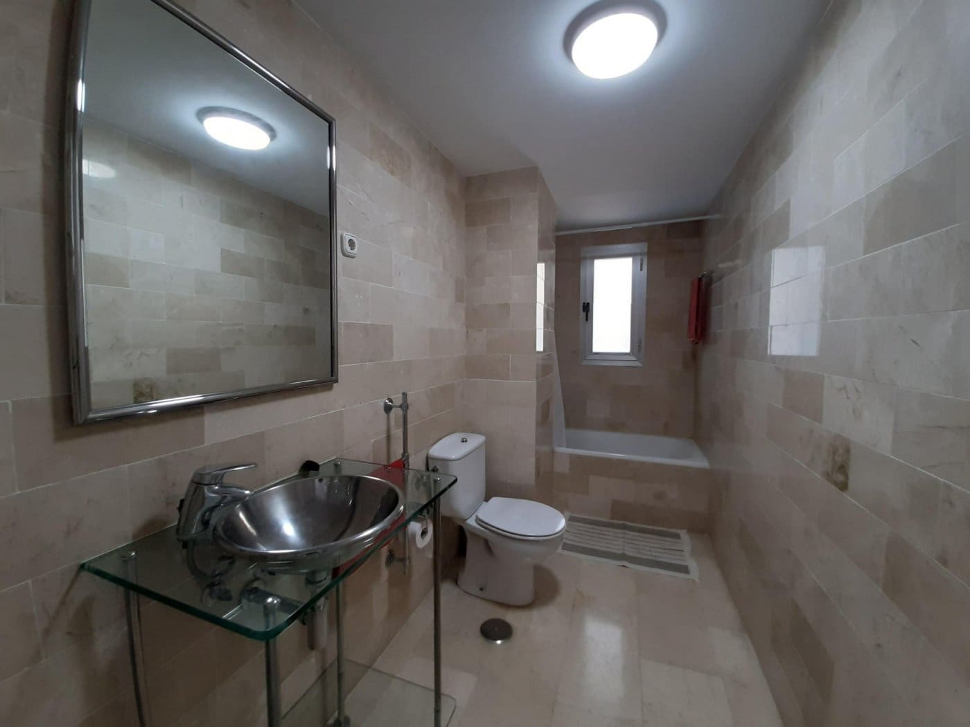 1 Zimmer Apartment zu vermieten in Fuengirola mit Garage - 1.200 € (Ref: 6886573)