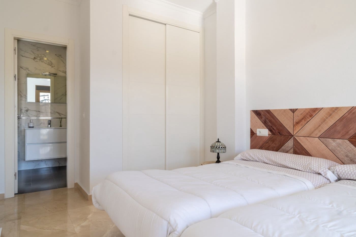 2 quarto Apartamento para arrendar em Fuengirola com piscina garagem - 1 260 € (Ref: 6886577)