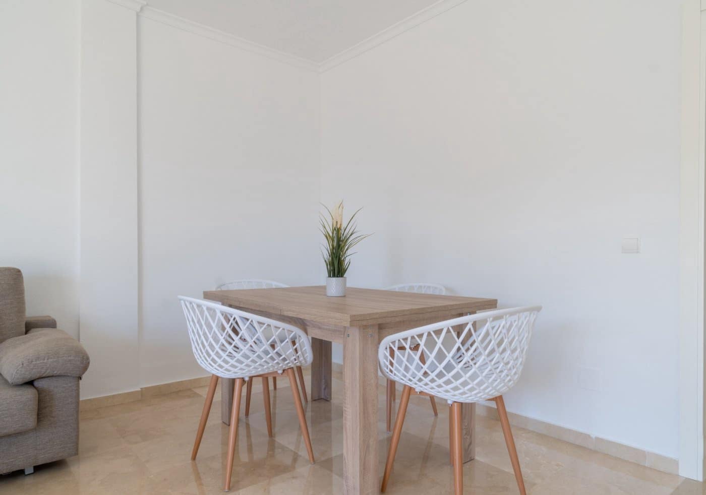 2 quarto Apartamento para arrendar em Fuengirola com piscina garagem - 1 260 € (Ref: 6886577)