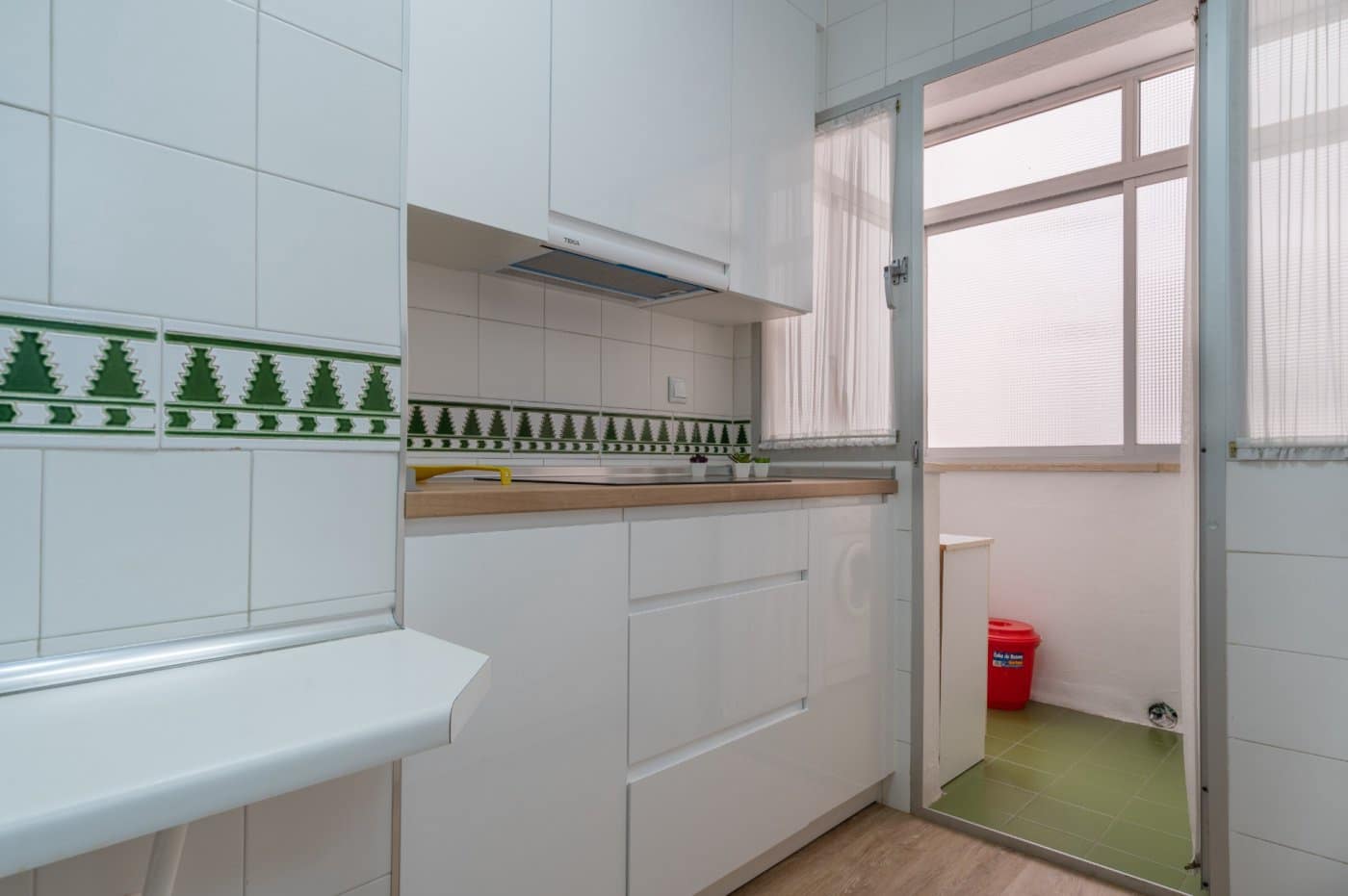 2 soveværelse Lejlighed til leje i Fuengirola med swimmingpool garage - € 1.300 (Ref: 7247303)