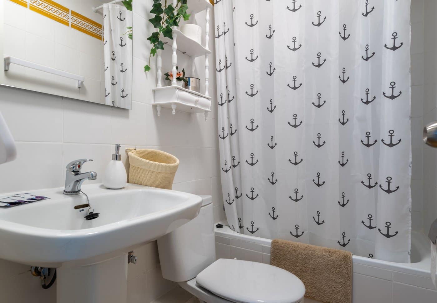 2 soveværelse Lejlighed til leje i Fuengirola med swimmingpool garage - € 1.300 (Ref: 7247303)