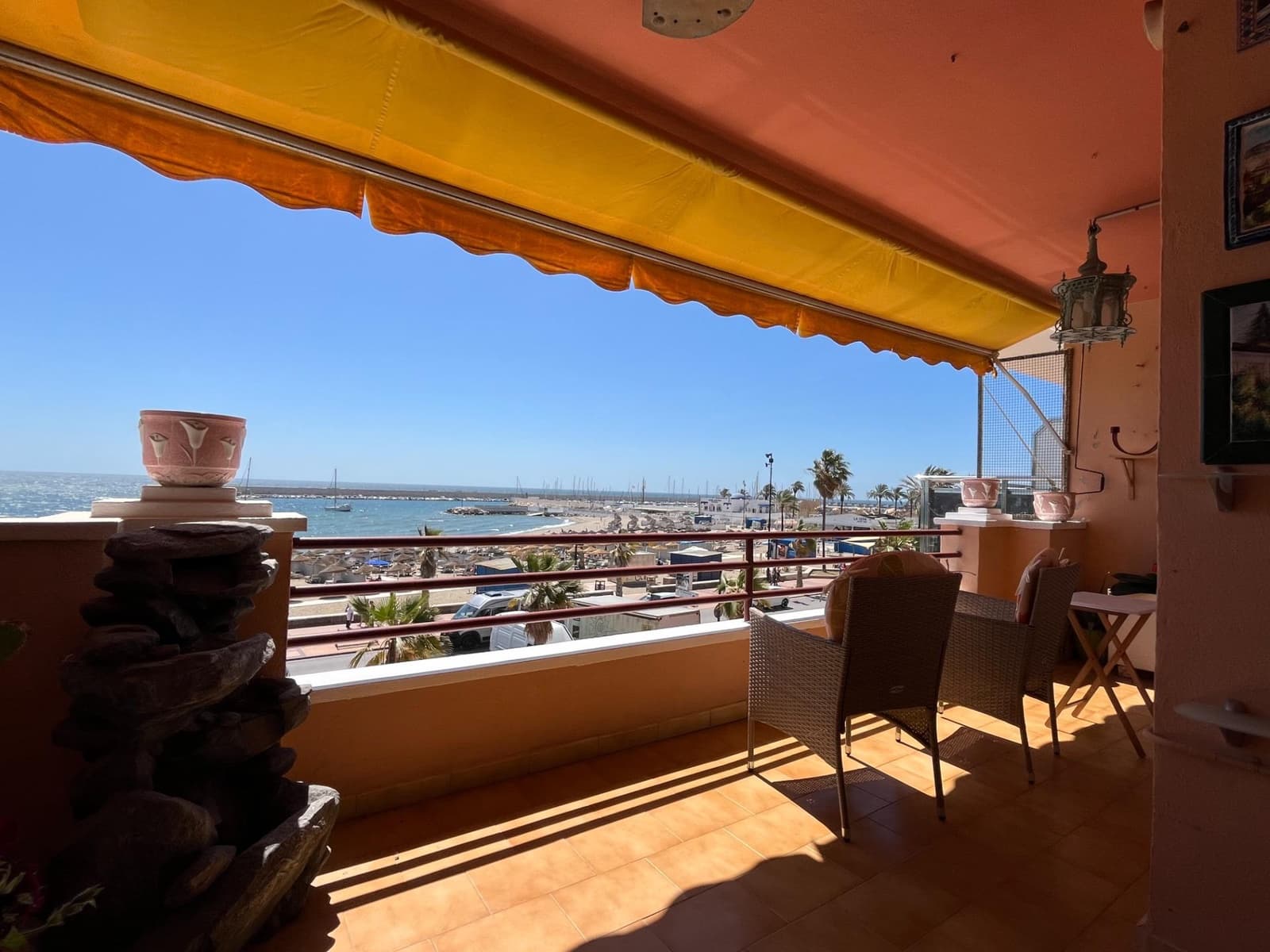 2 soverom Leilighet til leie i Fuengirola - € 1 300 (Ref: 8286985)