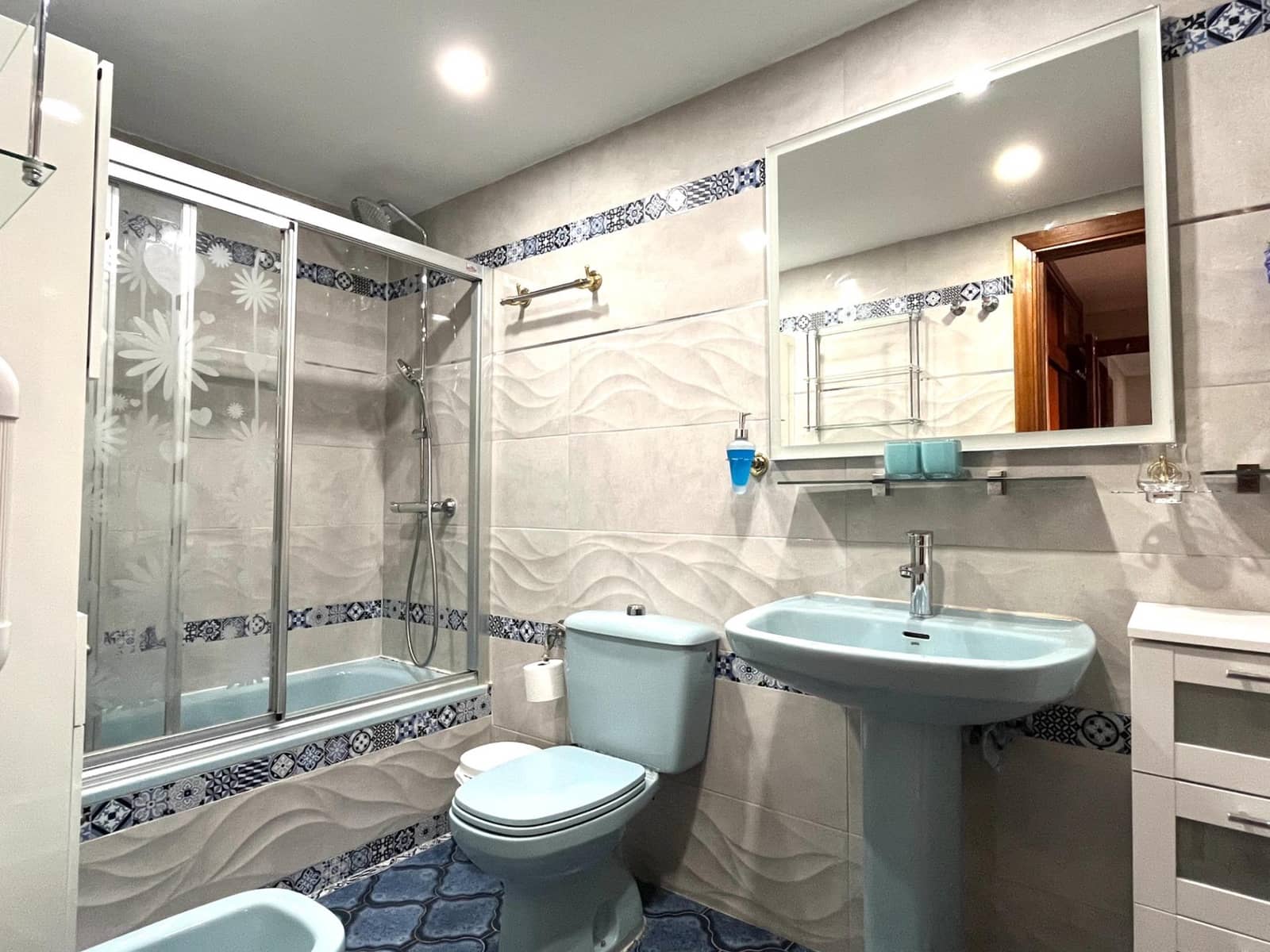 2 soverom Leilighet til leie i Fuengirola - € 1 300 (Ref: 8286985)