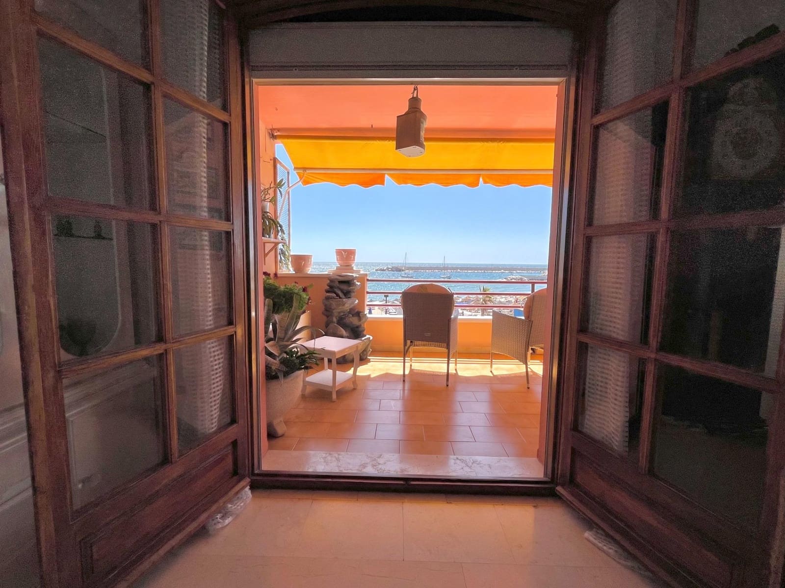 2 soverom Leilighet til leie i Fuengirola - € 1 300 (Ref: 8286985)