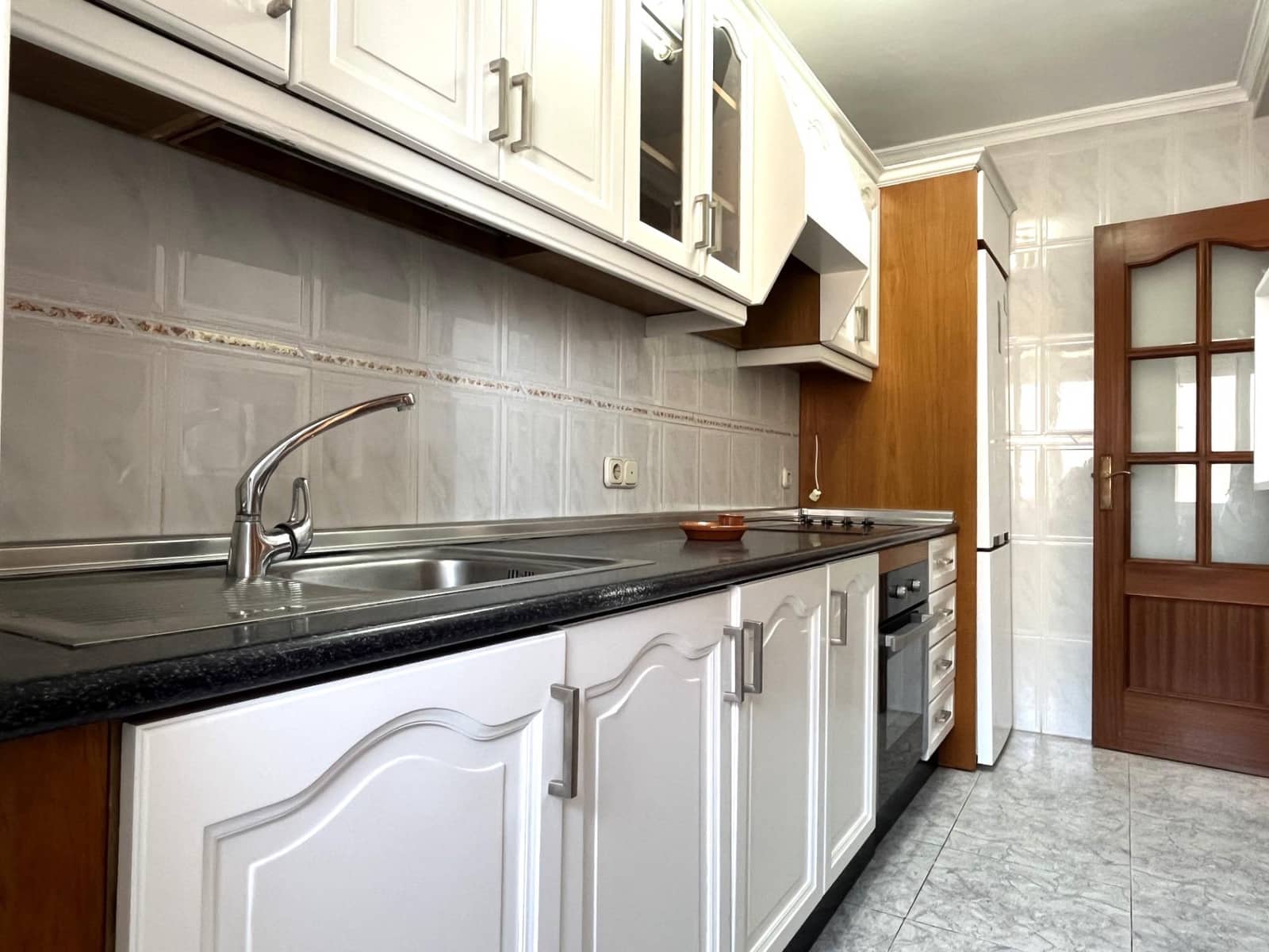 3 soveværelse Lejlighed til leje i Fuengirola - € 1.300 (Ref: 8624224)