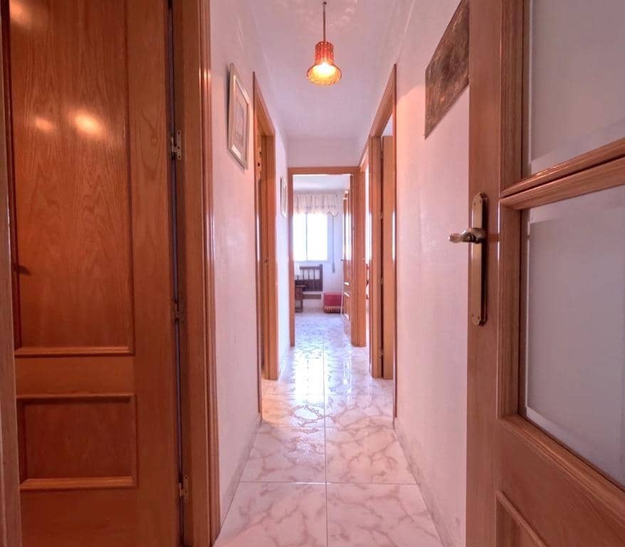 3 slaapkamer Flat te koop in Fuengirola - € 310.000 (Ref: 9110166)