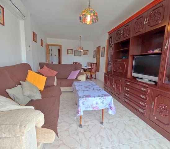 3 slaapkamer Flat te koop in Los Boliches , Fuengirola - € 310.000 (Ref: 9110166)