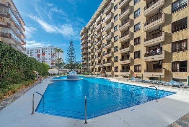 1 chambre Appartement à vendre à Fuengirola avec piscine garage - 335 000 € (Ref: 9243306)