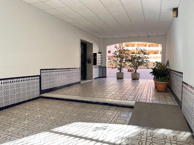 2 Zimmer Wohnung zu verkaufen in Fuengirola - 260.000 € (Ref: 9410911)