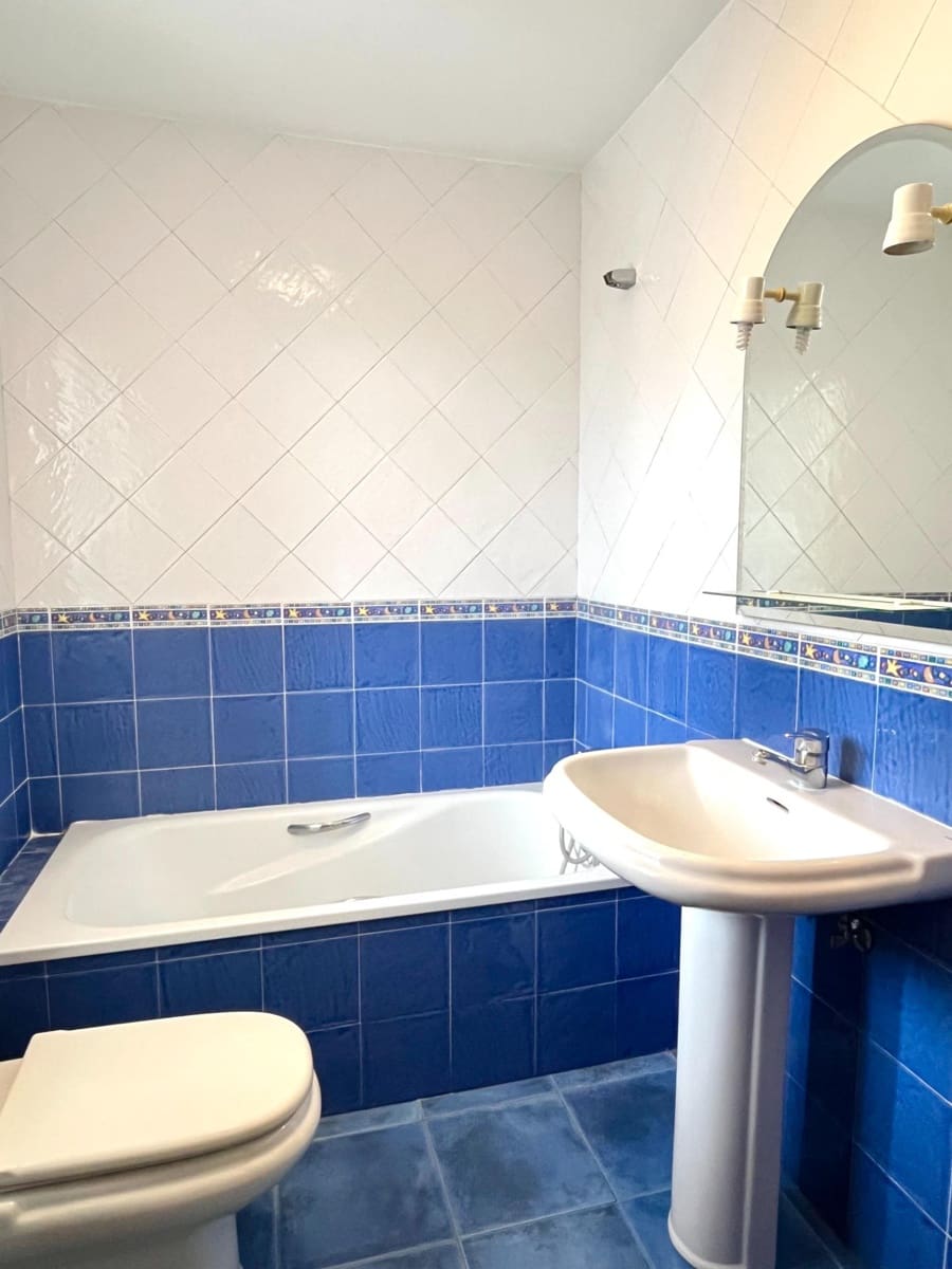 1 makuuhuone Asunto myytävänä paikassa Fuengirola mukana uima-altaan - 220 000 € (Ref: 9440025)