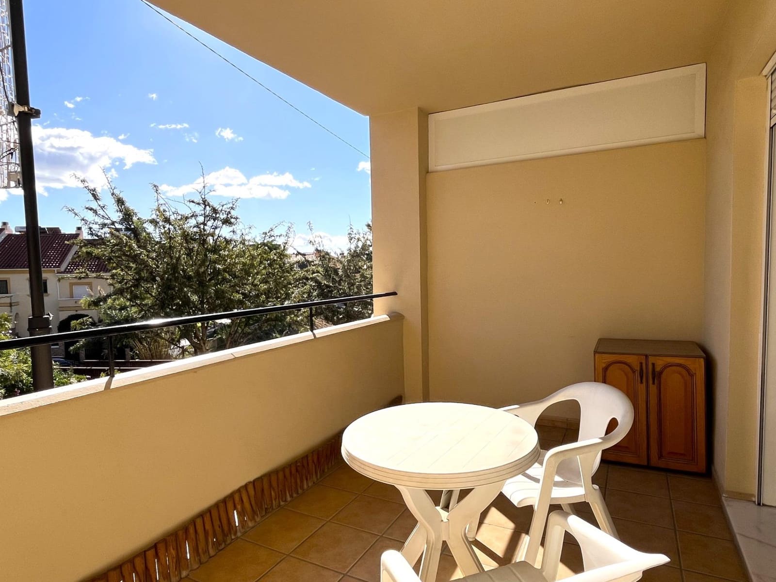 1 makuuhuone Asunto myytävänä paikassa Fuengirola mukana uima-altaan - 220 000 € (Ref: 9440025)