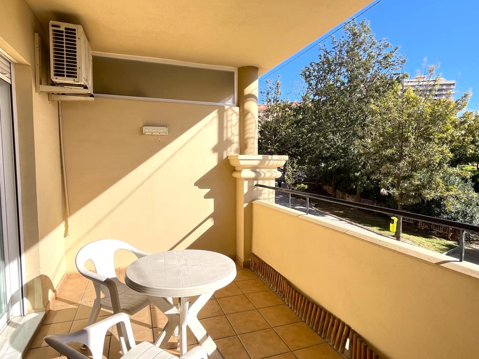 1 makuuhuone Asunto myytävänä paikassa Fuengirola mukana uima-altaan - 220 000 € (Ref: 9440025)