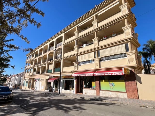 1 bedroom Flat for sale in Los Pacos, Fuengirola with pool - € 220,000 (Ref: 9440025)