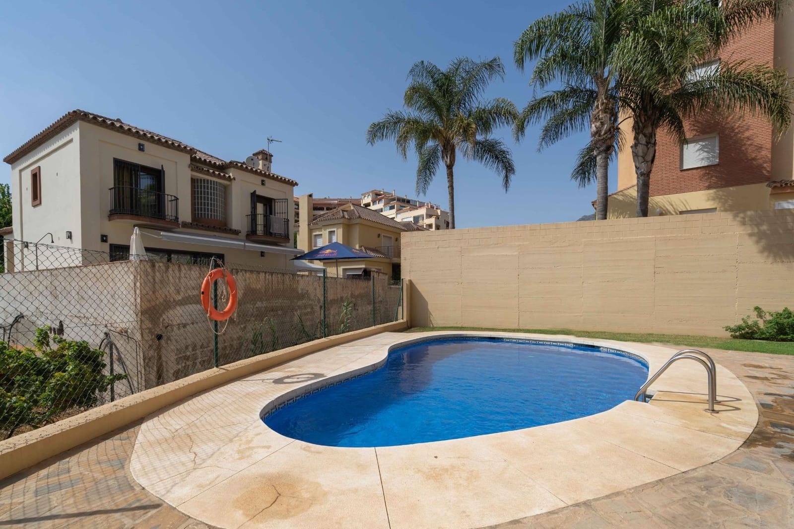 1 makuuhuone Asunto myytävänä paikassa Fuengirola mukana uima-altaan - 220 000 € (Ref: 9440025)