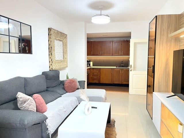 2 soverom Leilighet til salgs i Los Pacos, Fuengirola med svømmebasseng garasje - € 240 000 (Ref: 9568507)