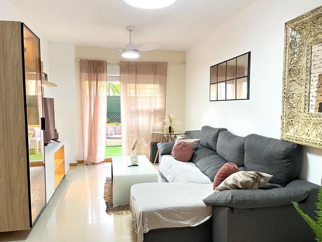 2 soverom Leilighet til salgs i Los Pacos, Fuengirola med svømmebasseng garasje - € 240 000 (Ref: 9568507)