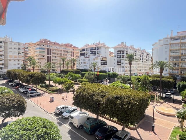 3 slaapkamer Flat te koop in Fuengirola met garage - € 365.000 (Ref: 9998788)