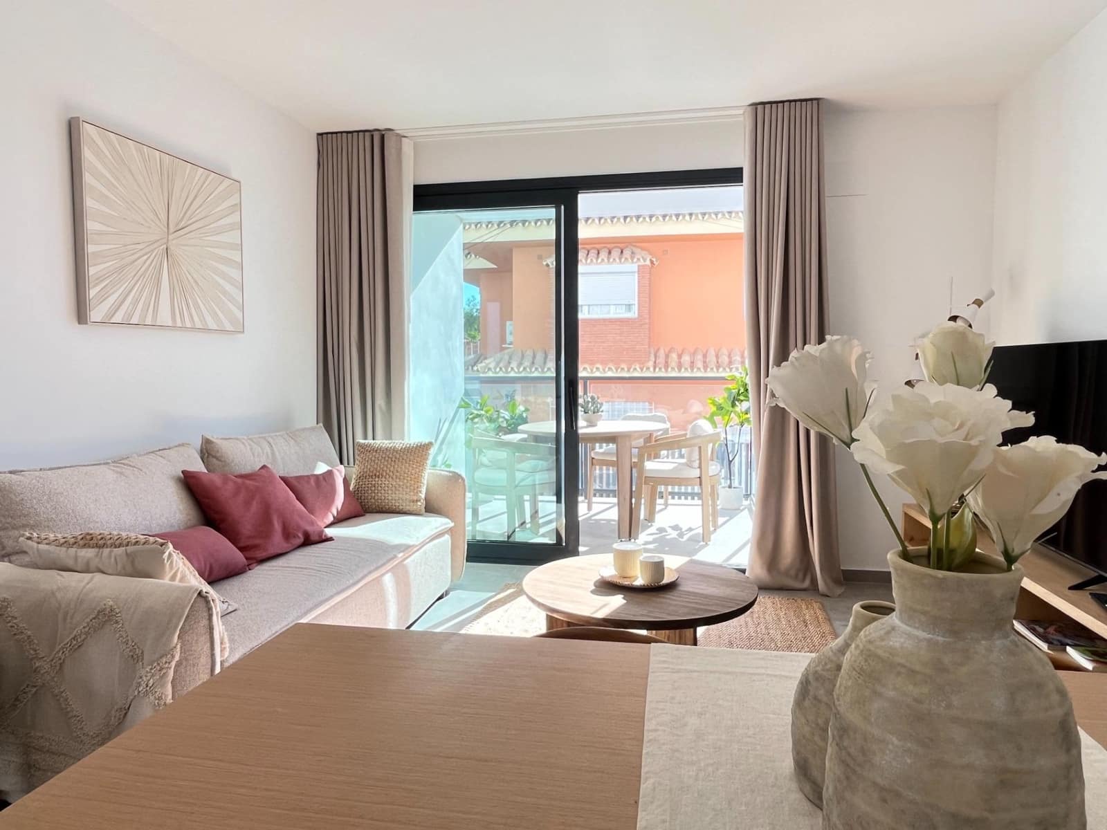 1 soverom Leilighet til leie i Fuengirola med garasje - € 1 500 (Ref: 9999604)