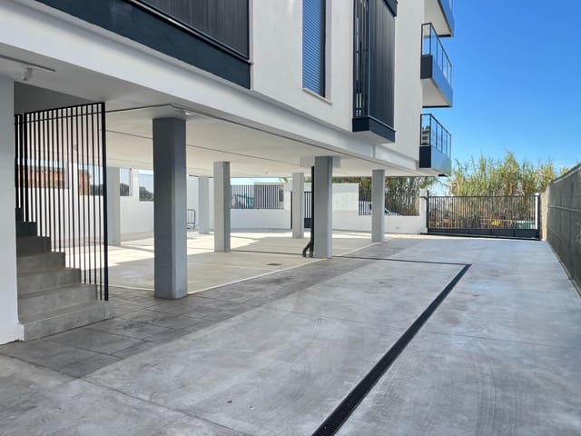 1 soverom Leilighet til leie i Fuengirola med garasje - € 1 500 (Ref: 9999604)