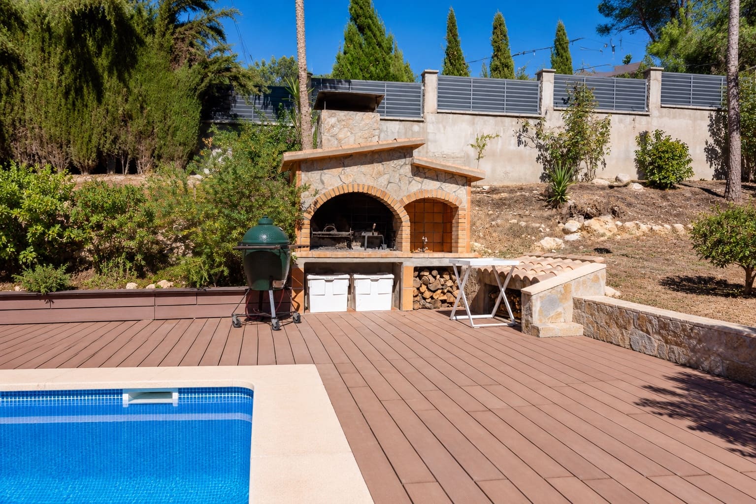 4 sypialnia Willa na sprzedaż w Olivella z basenem garażem - 725 000 € (Ref: 10044185)