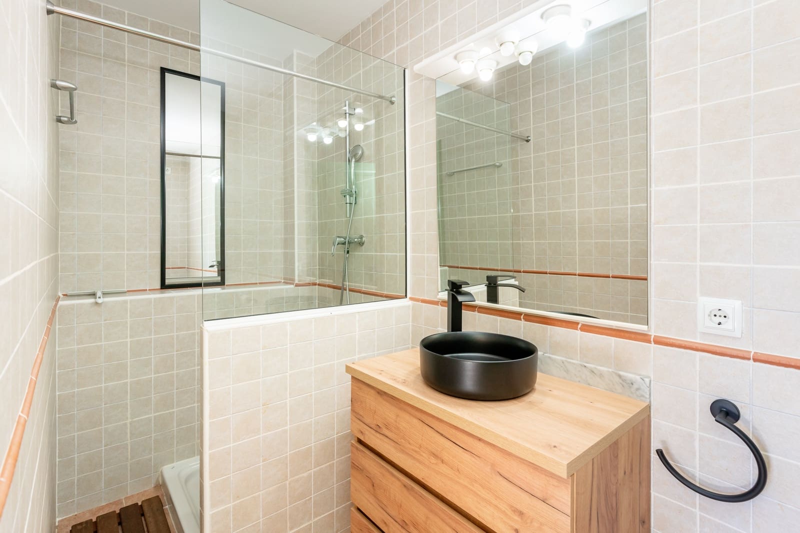 4 sypialnia Willa na sprzedaż w Olivella z basenem garażem - 725 000 € (Ref: 10044185)