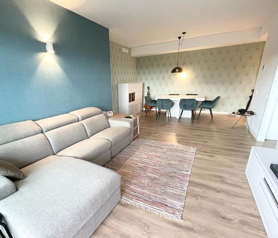 3 quarto Apartamento para arrendar em Sitges com piscina garagem - 2 800 € (Ref: 9257961)