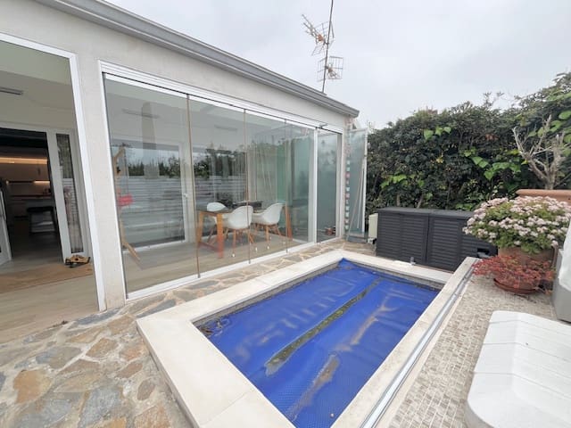 3 bedroom Bungalow for sale in Sant Pere de Ribes with pool - € 450,000 (Ref: 9694014)