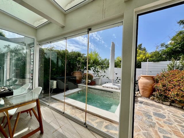 3 bedroom Bungalow for sale in Sant Pere de Ribes with pool - € 450,000 (Ref: 9694014)