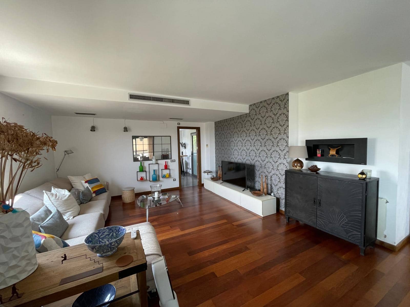 4 quarto Apartamento para arrendar em Sitges com piscina garagem - 3 200 € (Ref: 9788877)