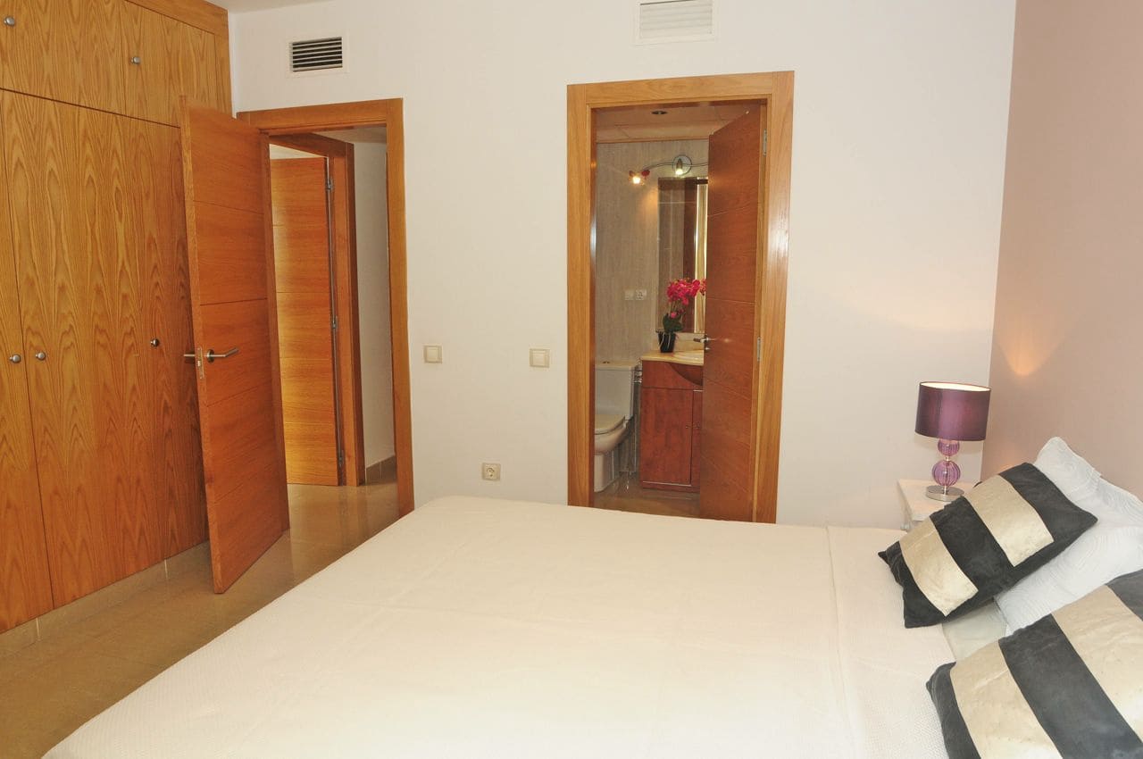 3 Zimmer Apartment zu vermieten in Ibiza / Eivissa Stadt mit Pool Garage - 11.500 € (Ref: 9813596)