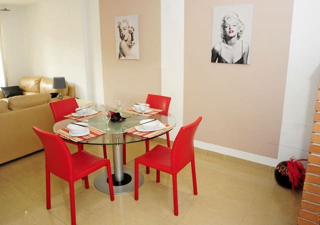 3 Zimmer Apartment zu vermieten in Ibiza / Eivissa Stadt mit Pool Garage - 11.500 € (Ref: 9813596)