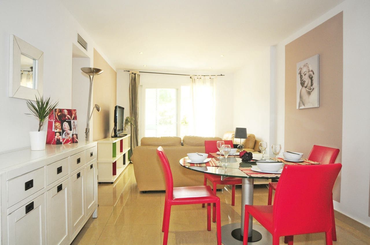3 Zimmer Apartment zu vermieten in Ibiza / Eivissa Stadt mit Pool Garage - 11.500 € (Ref: 9813596)