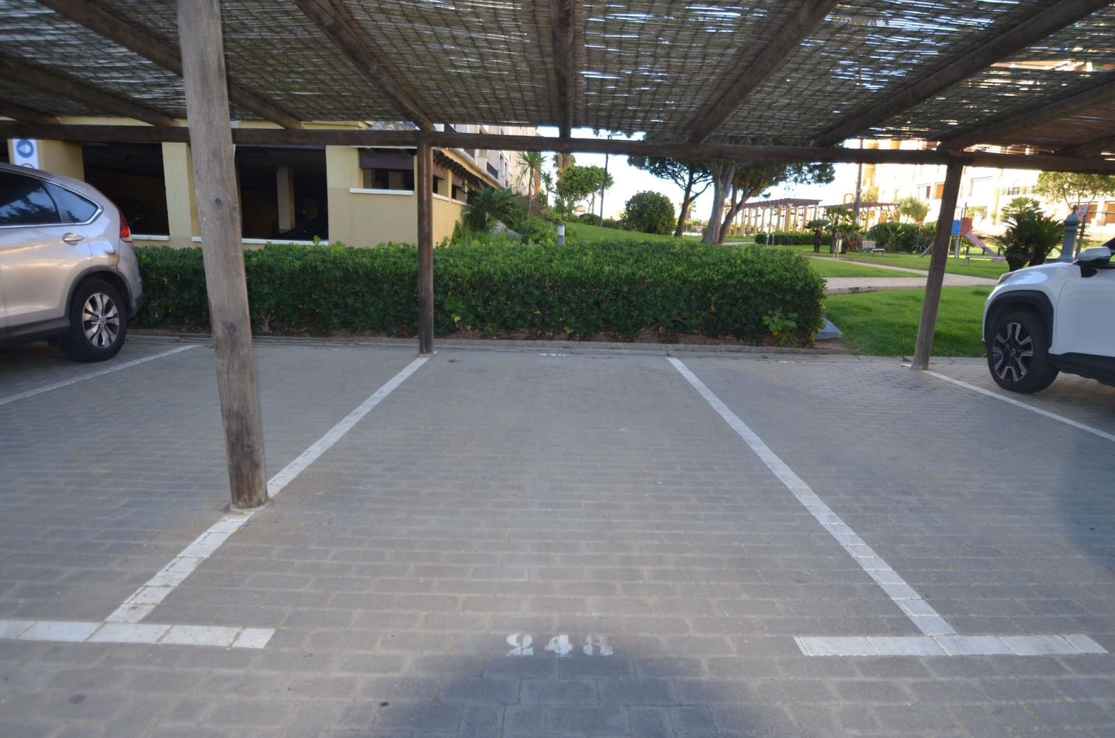 2 quarto Apartamento para venda em Isla Canela com piscina garagem - 258 000 € (Ref: 10044417)