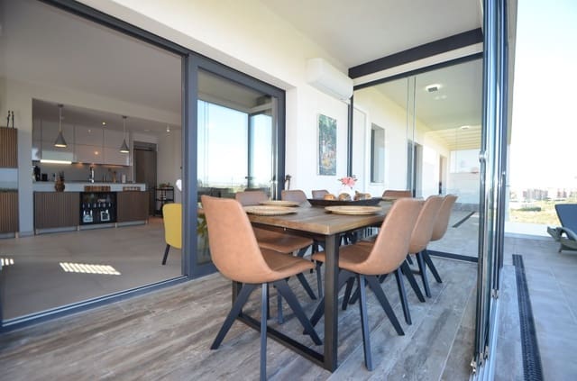 Ático de 2 habitaciones en Isla Canela, Ayamonte en venta con piscina garaje - 455.000 € (Ref: 10101804)