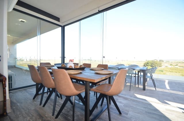 Ático de 2 habitaciones en Isla Canela, Ayamonte en venta con piscina garaje - 455.000 € (Ref: 10101804)