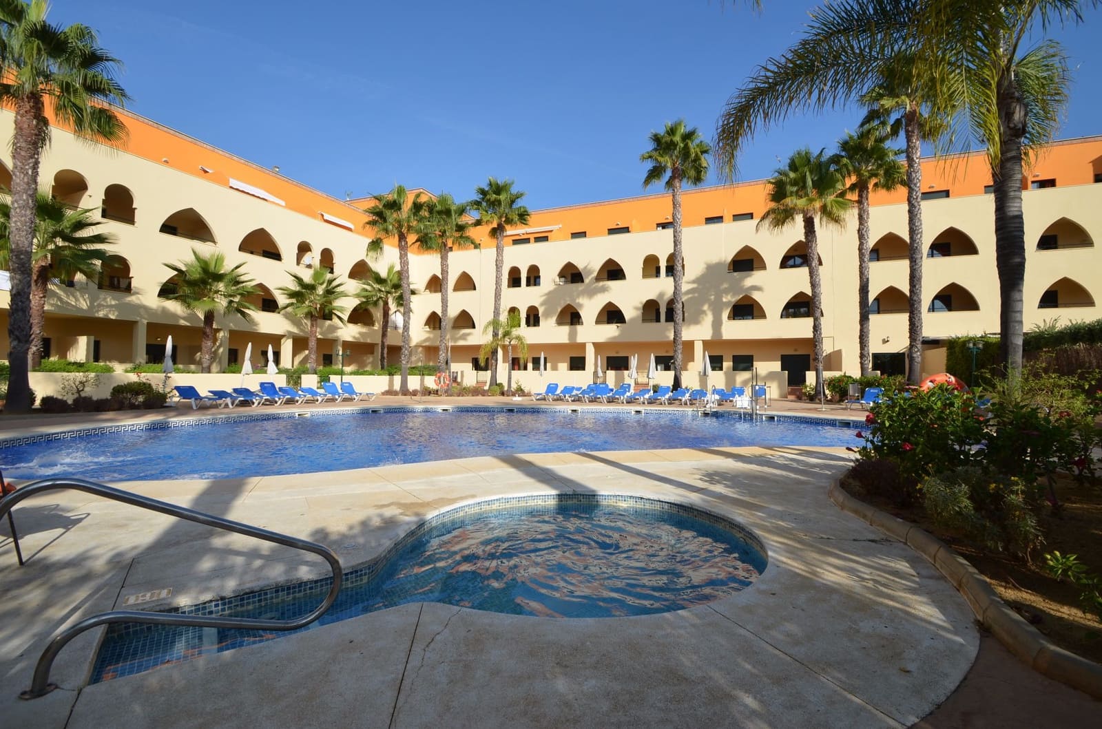 2 soveværelse Lejlighed til salg i Ayamonte med swimmingpool garage - € 325.000 (Ref: 6701215)