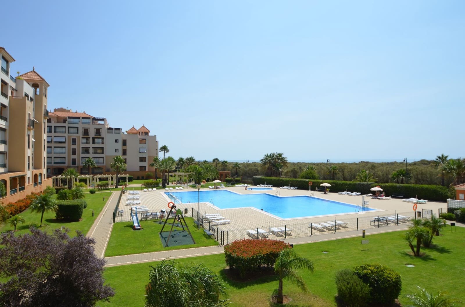 2 slaapkamer Appartement te koop in Ayamonte met zwembad garage - € 270.000 (Ref: 7682859)