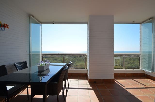 3 bedroom Apartment for sale in Ayamonte with pool garage - € 399,000 (Ref: 7844104)