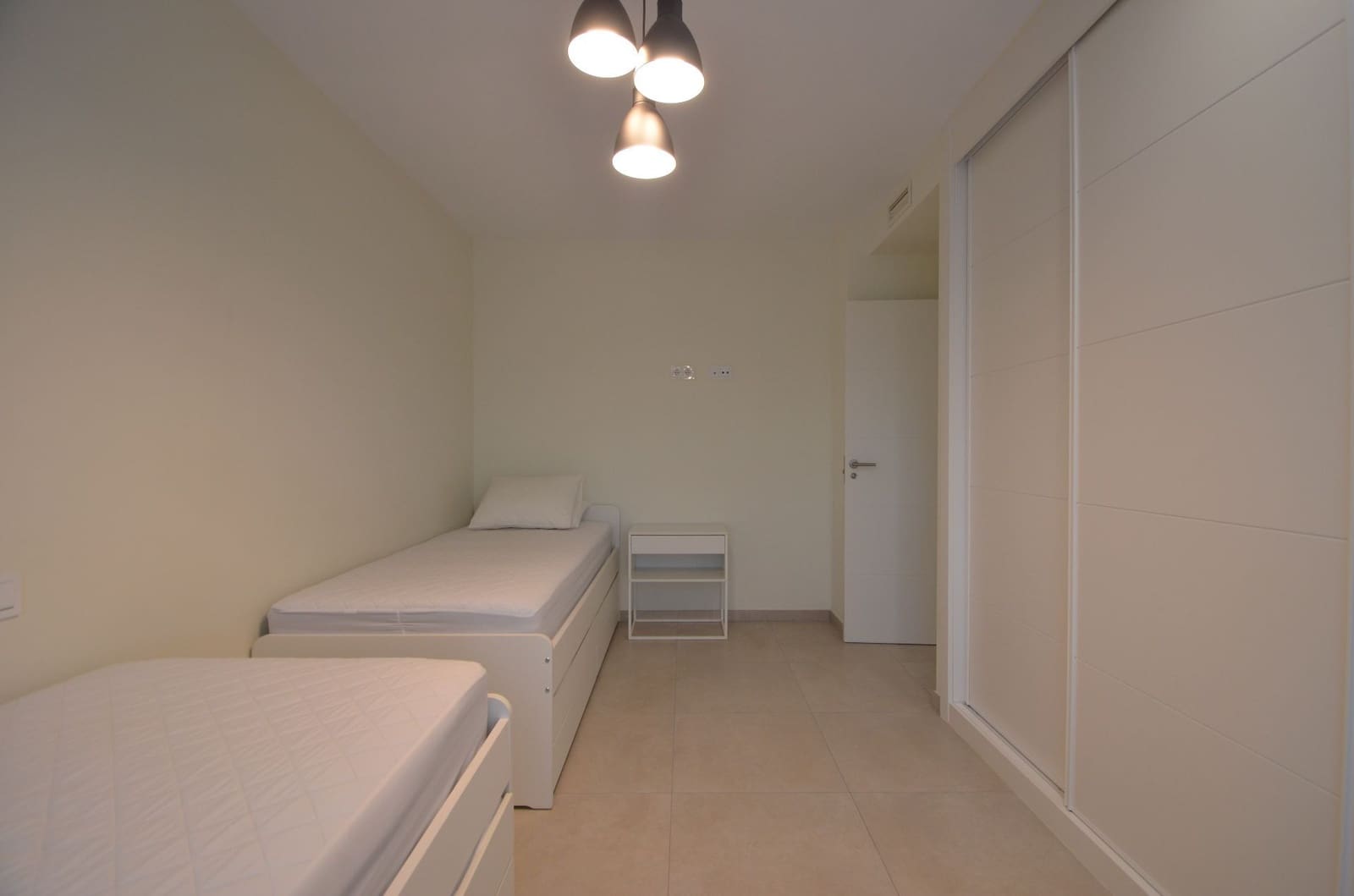 2 sypialnia Apartament na sprzedaż w Ayamonte z basenem garażem - 464 000 € (Ref: 7865163)