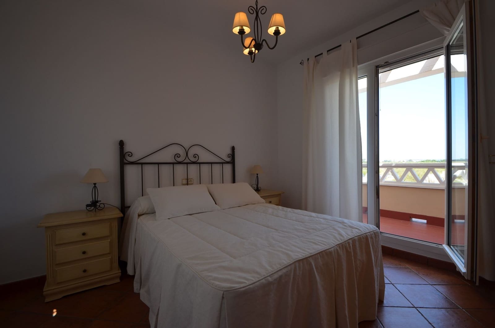 5 soveværelse Lejlighed til salg i Isla Canela med swimmingpool garage - € 600.000 (Ref: 8016563)