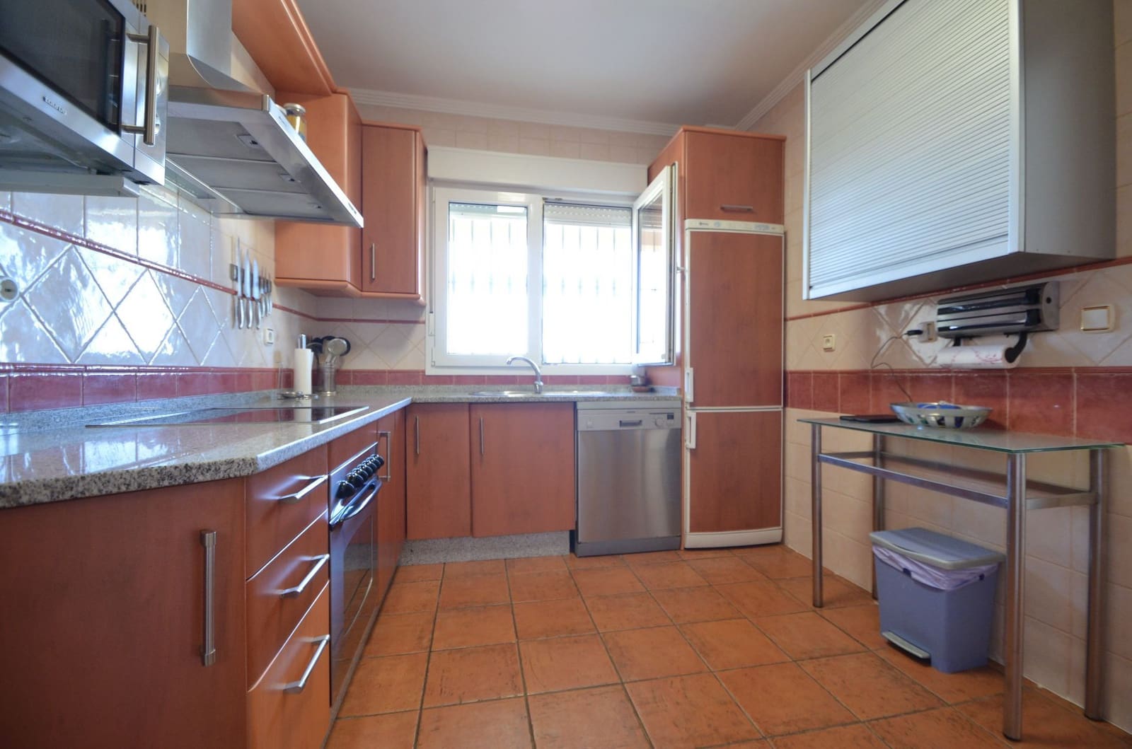 5 soveværelse Lejlighed til salg i Isla Canela med swimmingpool garage - € 600.000 (Ref: 8016563)